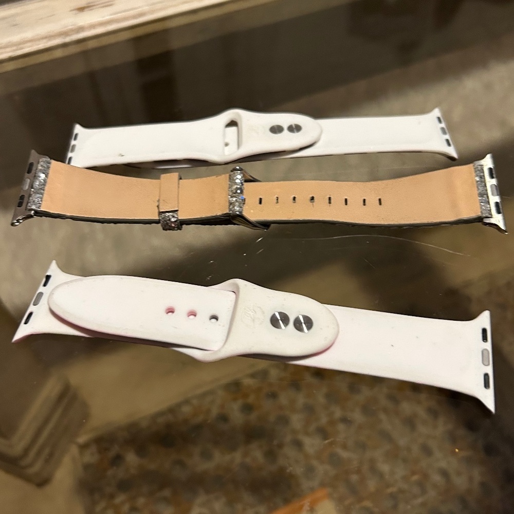 Cow daisy and bling fit bands Apple Watch 42mm bundle 3+ $5 each - Picture 3 of 3